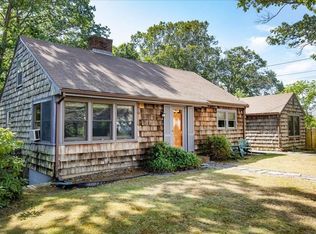 5 Oakland Ave, Rockport, MA 01966