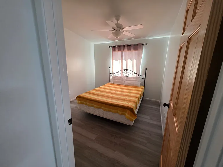 240 E La Huerta — Photo 12