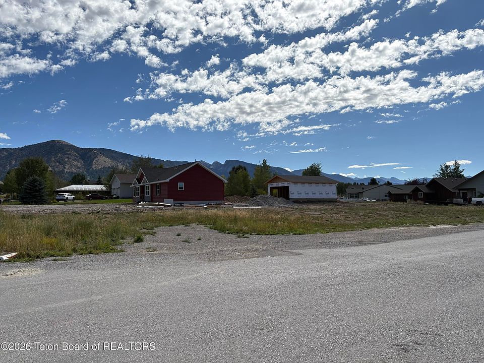 2nd image of LOT 25 Cedar Creek Dr