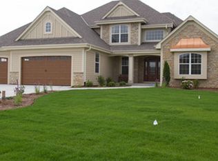 N43W22769 Victoria St, Pewaukee, WI 53072