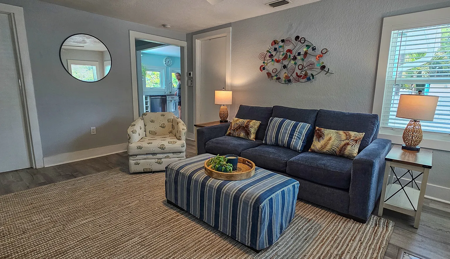 2 bed, 786 sqft, $3,000 — Photo 4