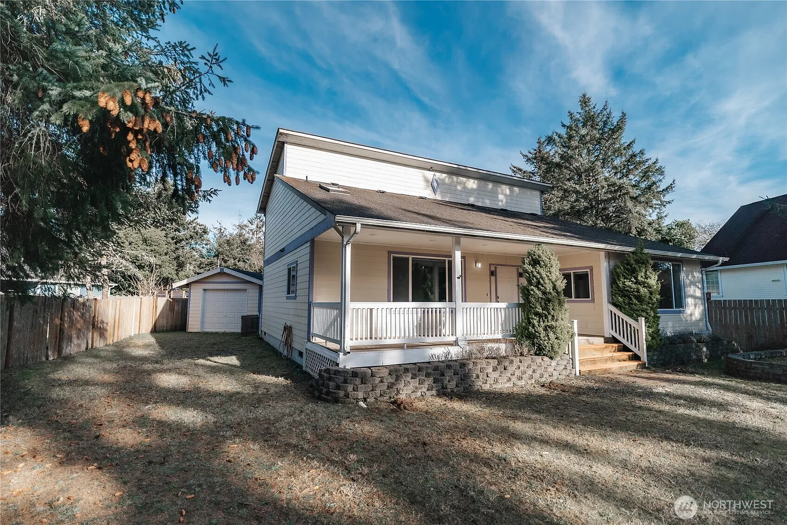 136 Hydrus Court SW photo 1