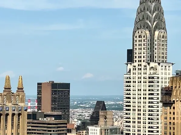 425 5th Avenue image 24 of 25