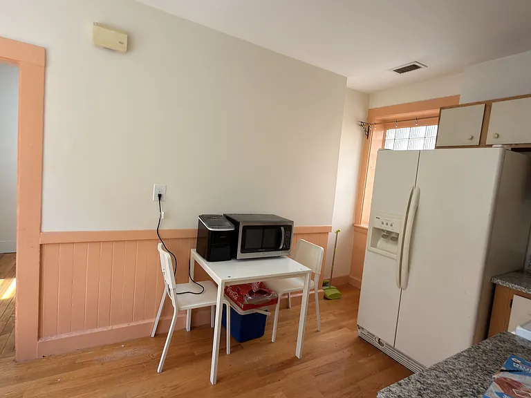 391 Langley Rd #2 — Photo 3