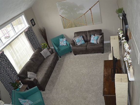 4th image of 810 Needle Point Dr