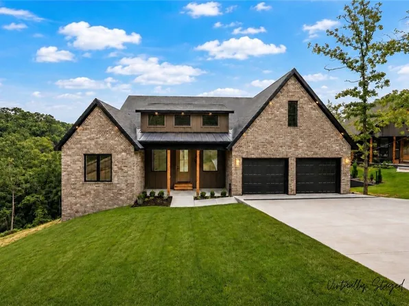 19 Lothian Ln, Bella Vista, AR 72715
