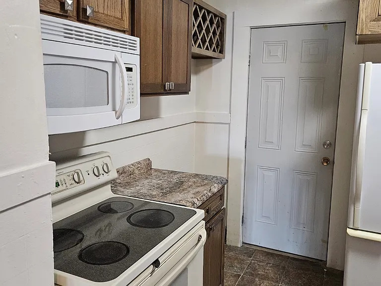 3435 Peach St — Photo 31