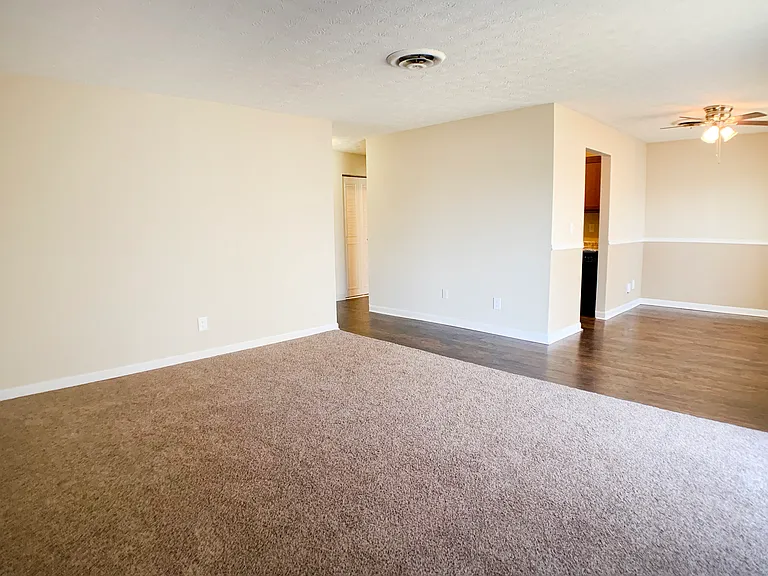 Timber Ridge Apartments — Photo 39