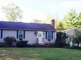 14 Penobscott Ave, Hubbardston, MA 01452