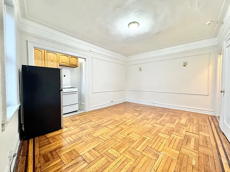 2680 30th St #2L — Photo 3