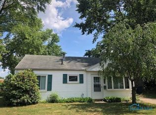 227 Melamad Ct, Toledo, OH 43609