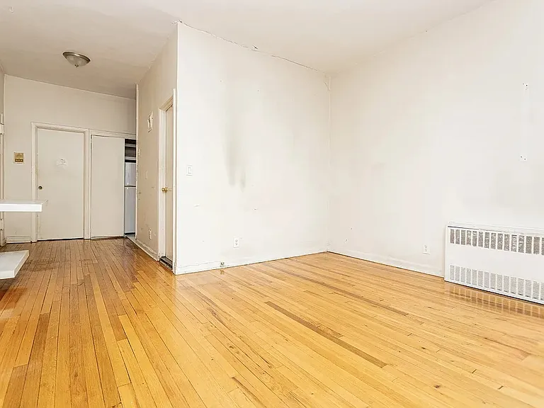 1046 Bergen St #1C — Photo 4