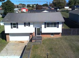 62 Dotson Dr, Millwood, WV 25262