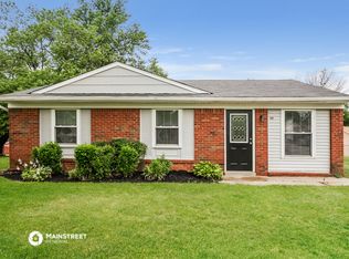 355 Mayflower Rd, Louisville, KY 40229