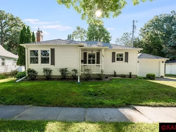 111 S Holland St, Blue Earth, MN 56013