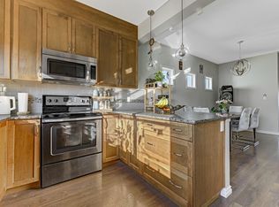 1214 McConachie Blvd NW, Edmonton, AB T5Y 3T1