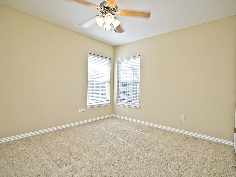 1250 Torbay Trce — Photo 16