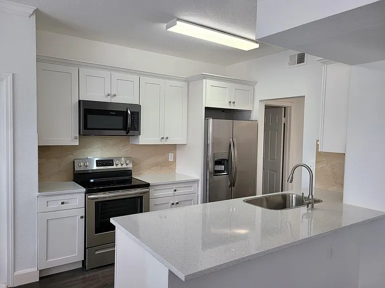2558 Robert Trent Jones Dr #1424 — Photo 6