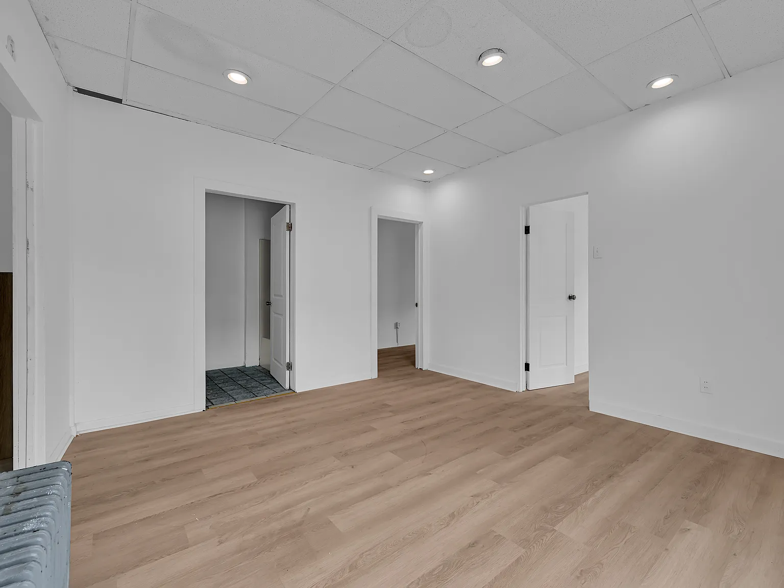 2 bed, $1,300 — Photo 2