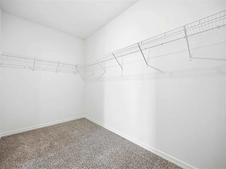 5009 Katrina Dr — Photo 44