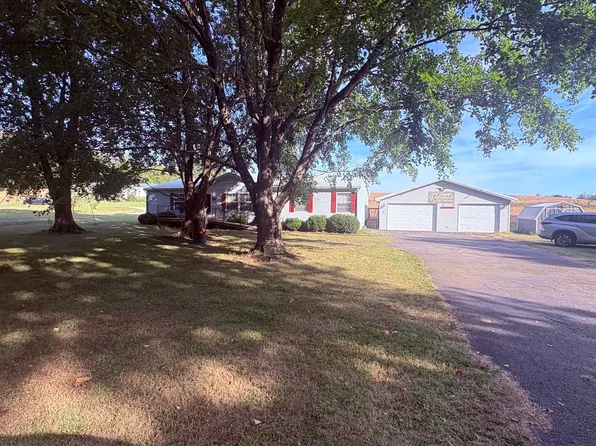 1915 State Route 983, Morganfield, KY 42437