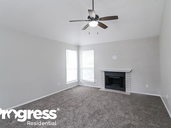 4th image of 708 Santiago Dr