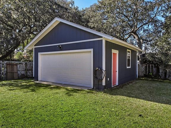 4th image of 2043 Oak Marsh Dr