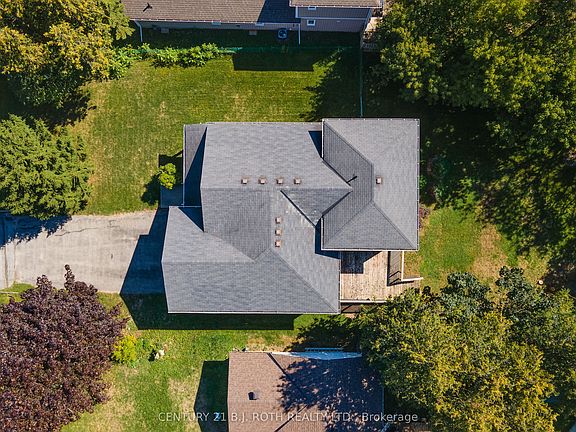 4th image of 1105 Goshen Rd