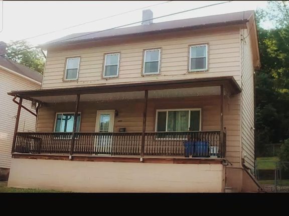 4th image of 437 Woodvale Ave
