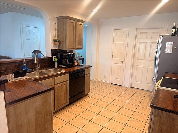 5th image of 3254 Swallow Pointe