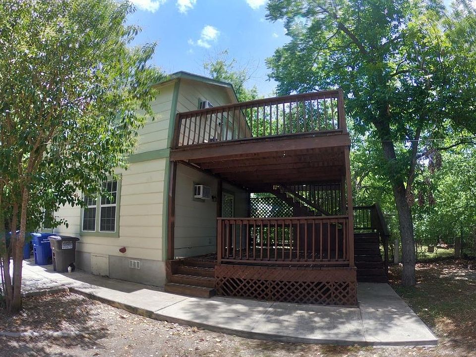 1st image of 710 W Rosewood Ave #4