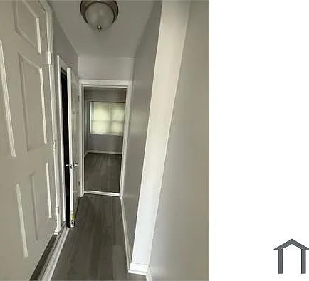 20255 Waltham St — Photo 5