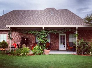 43051 Cypress Bend Ave, Gonzales, LA 70737