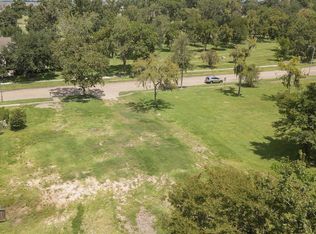 2615 Green Tee Dr, Pearland, TX 77581