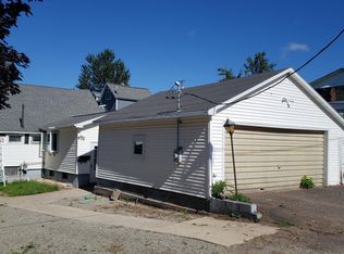 2004 E 7th Ave, Norway, MI 49870