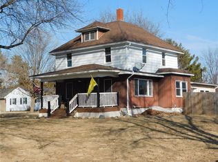 110 Plum St, Tipton, IA 52772