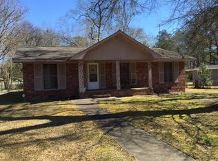 1014 Woodburn Dr, Columbus, GA 31907