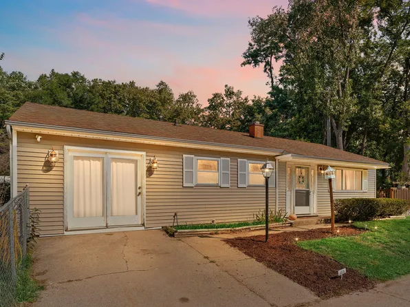 802 Washington Park Blvd, Michigan City, IN 46360