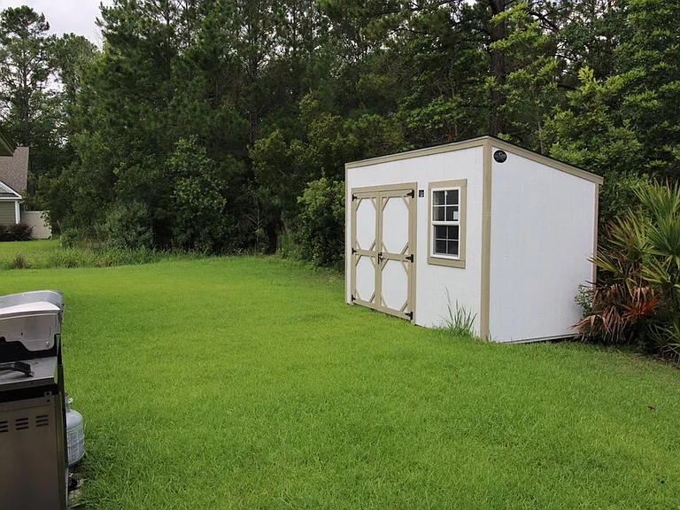 28 Redington Dr — Photo 27