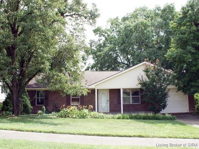 3008 Bluegrass Court, Jeffersonville, IN, 47130
