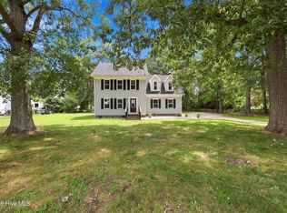 2347 Tulls Creek Rd, Moyock, NC 27958