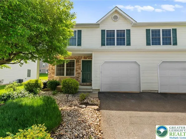 646 Walker Dr, Northampton, PA 18067