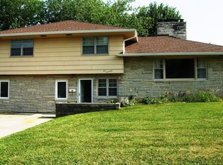 117 Willow Rd, Greenfield, IN 46140