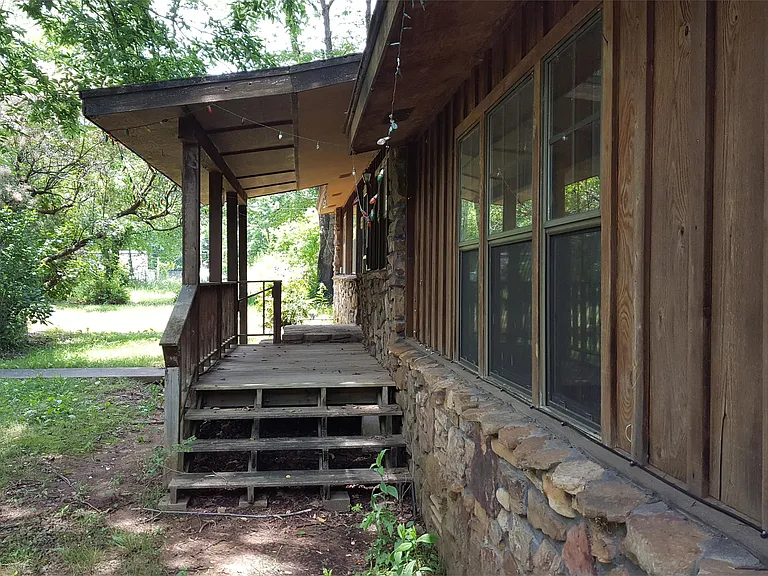 60 Crowden Ln — Photo 23