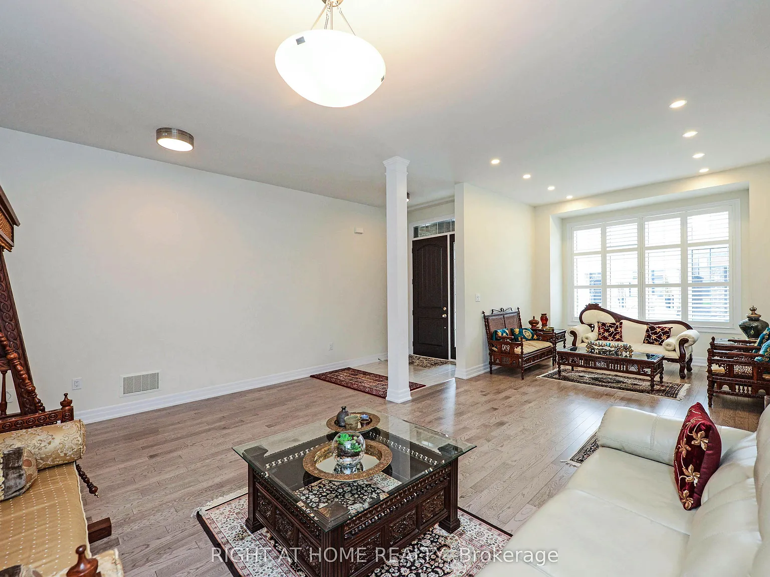 4 bed, $6,200 — Photo 3