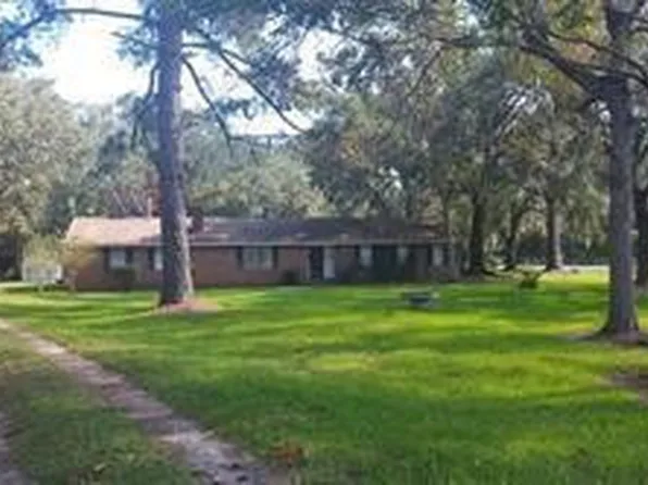 610 Canal Rd, Brunswick, GA 31525