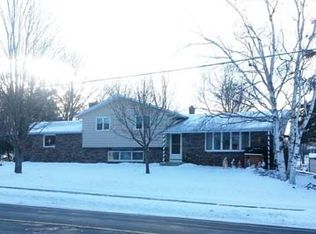 909 College Ave, Sheboygan, WI 53083