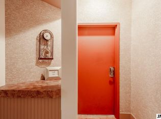 109 W Washington Ave APT 18, Jackson, MI 49201