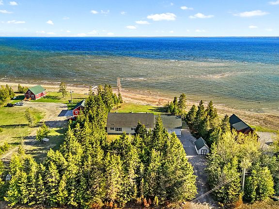 3rd image of 5065 Misery Bay Rd