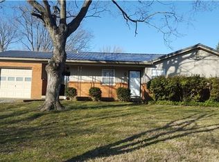 227 Old Trenton Rd, Clarksville, TN 37040